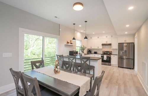 Nashville House | Buena Vista-Riverside Haven