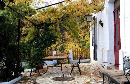 Laroles Cottage | Buena Vista rural cottage in Alpujarras - Granada for 10 people.