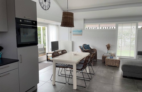 Egmond aan den Hoef House | Buenaventura with Hot tub
