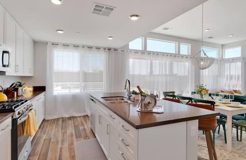 Desert Hot Springs House | Bueno Onda Panoramic Mountain Views