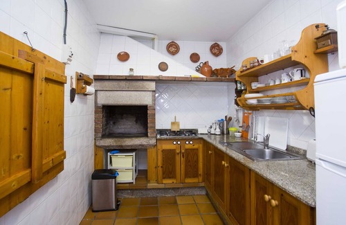 Bueu Cottage | Bueu: country holiday home - 1 room - 2/4 persons