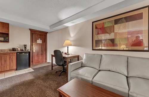 Cheektowaga Hotel | Buffalo Airport Hotel