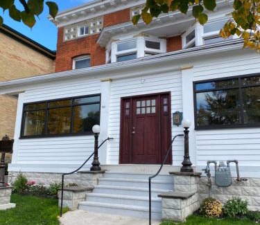 Allentown House | Buffalo Guesthouse
