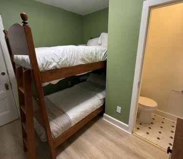 Allentown House | Buffalo Guesthouse