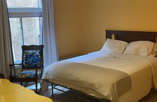 Allentown House | Buffalo Guesthouse