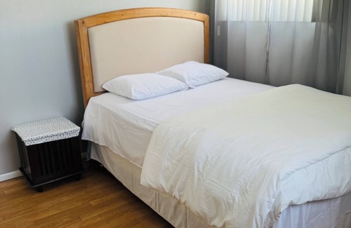 Depew Apartment | Buffalo Niagara international airport 2 minutes away from the house
