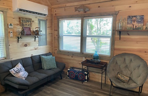 Lobelville Cabin | Buffalo River new cabin cozy retreat
