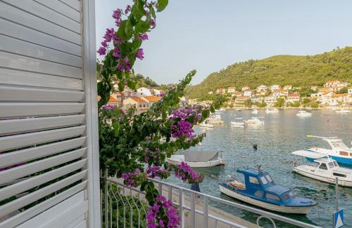 Brna Apartment | Bugenvilija apartment