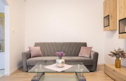 Brna Apartment | Bugenvilija apartment