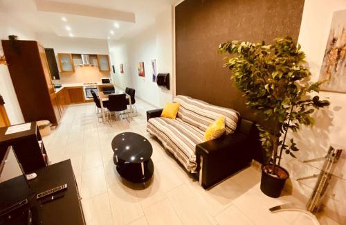 Bugibba Apartment | Bugibba Central Modern Apartment