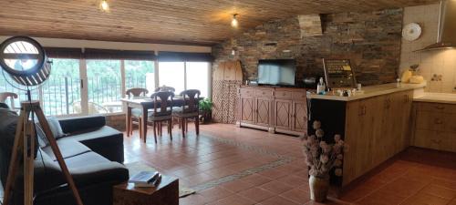 Villahermosa del Rio Apartment | Buhardilla rústica muy acogedora