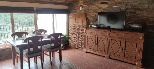 Villahermosa del Rio Apartment | Buhardilla rústica muy acogedora