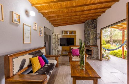 Medellin Ski Chalet | Buho Cabaña Santa Elena
