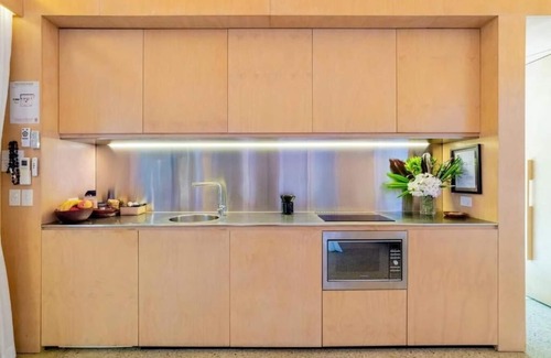 Byron Bay Apartment | Buhwi Bira – Boutique Garden Studio in Central Byron Bay for Couples & Solos