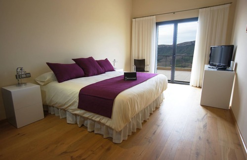 Gratallops Hotel | Buil & Gine Wine Hotel