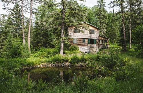 Mason Cabin | Build a fire, listen to trees/stream - Owner in the lodging industry for 30 yrs