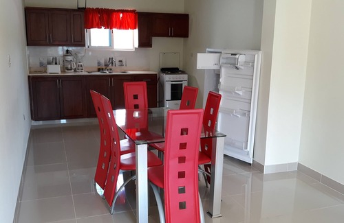 Los Melones Hotel | Building of 5 apartments of 1 and 2 bedrooms in a very good and quiet area