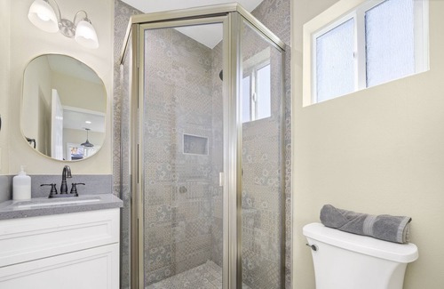 Baldwin Park House | 𝔹𝕦𝕚𝕝𝕥 𝕚𝕟 𝟚𝟘𝟚𝟚|𝔹𝕚𝕘 𝕃𝕒𝕨𝕟