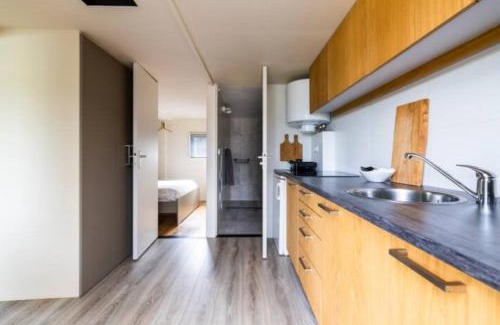 Matsloot House | Buiten Huisje aan de Vaart 1