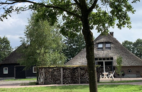 Ruitenveen Apartment | Buitenplaats Ruitenveen - Het Achterhuis, privé!