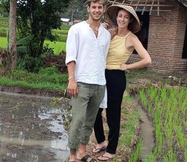 Batukliang Bed & Breakfast | Bujak Permai Villa Kangkung