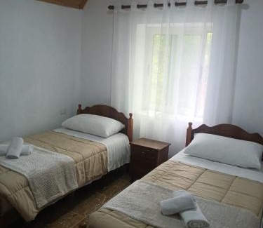 Okol Bed & Breakfast | Bujtina Milani