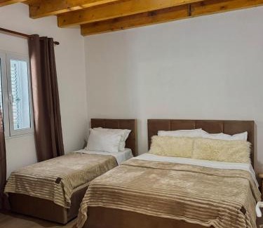 Theth Bed & Breakfast | Bujtina Miqesia