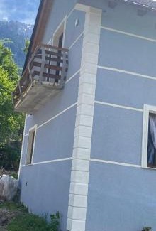 Shale Bed & Breakfast | Bujtina OKOLI