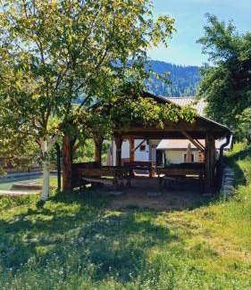 Montenegro Cabin | Bujtina Selimaj