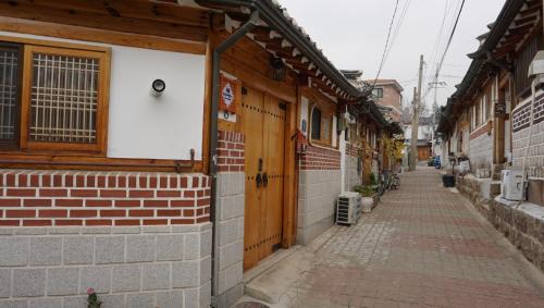Gahoe-dong House | Bukchonae