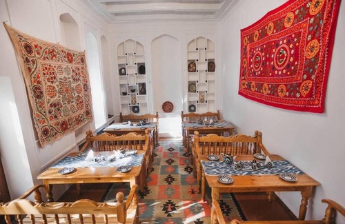 Bukhara House | Bukhara Hotel Afsona