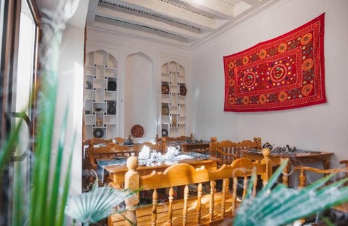 Bukhara House | Bukhara Hotel Afsona
