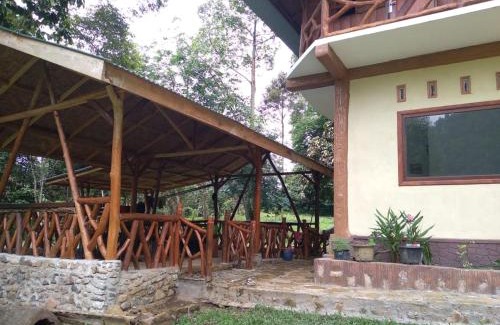 Bohorok House | Bukit Lawang Batu Kapal Rimba House