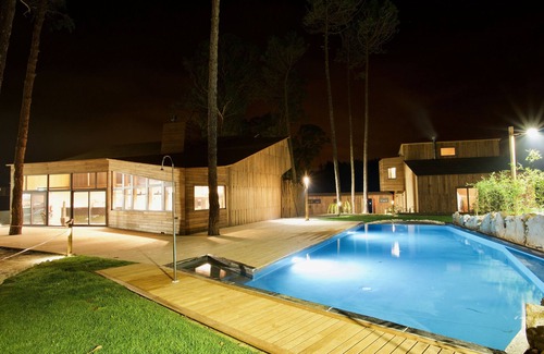 Peniche RV Rental | Bukubaki Eco Surf