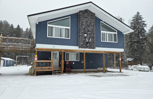 Eustis Condo | Bull Moose on Snowmobile, ATV trails, near Sugarloaf, Flagstaff, Hiking, Golfing