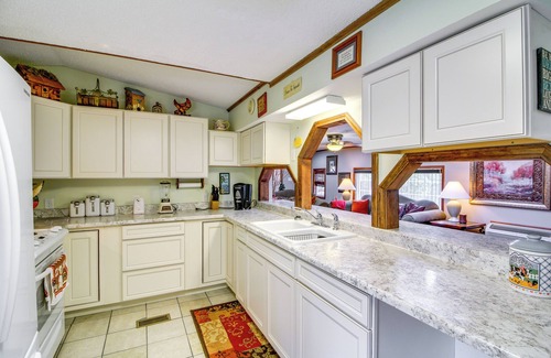 Taney County House | Bull Shoals Lake Home at Beaver Creek Marina!