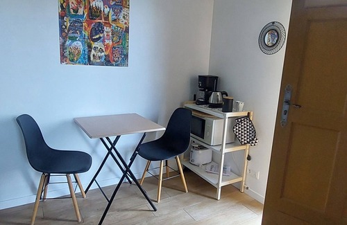 Aureville Apartment | Bulle de Verdure à 10 min du Metro
