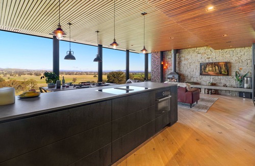 Barwite Apartment | BullerRoo - Luxury off-mountain Ski Retreat with Rooftop Terrace