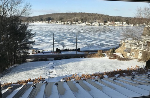 Shawanese Cottage | BullFrog cottage, Harveys Lake, PA - Spectacular lakefront presence and view!