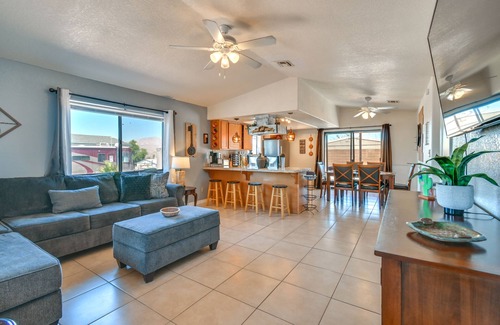 Sunridge Estates House | Bullhead City Home < 2 Mi to Colorado River!