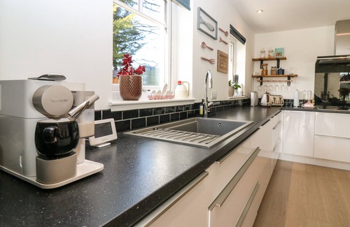 Banff Cottage | BULLPENS, family friendly, with open fire in Portsoy