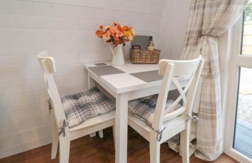 Malton House | Bumblebee Glamping Pod