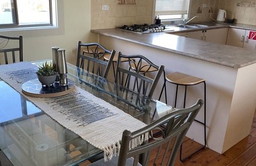 Wrenfordsley House | Bums in Bairds holiday accommodation. Perfect for families, fishing & relaxing