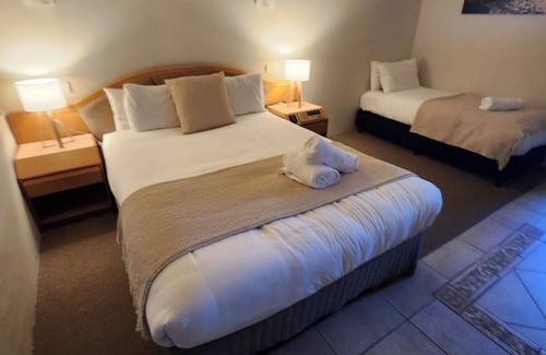 Millbank Hotel | Bundaberg International Motor Inn