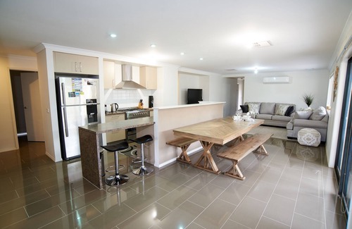 Bundalong House | Bundalong Retreat with NEW alfresco area