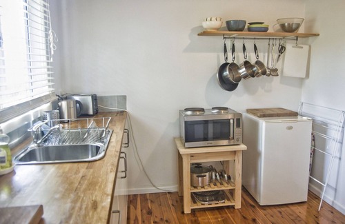 Bundeena Cabin | Bundeena Garden Studio near beaches