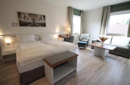 Neuenfelde Hotel | Bundt's Hotel & Gartenrestaurant