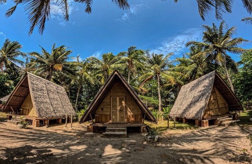 Karimunjawa Islands Cabin | Bunga Jabe Beach