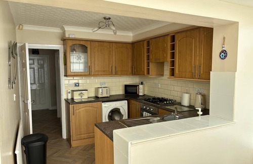 Ingoldmells House | Bungalow-2Bed-1Bath-PetFriendly-Parking