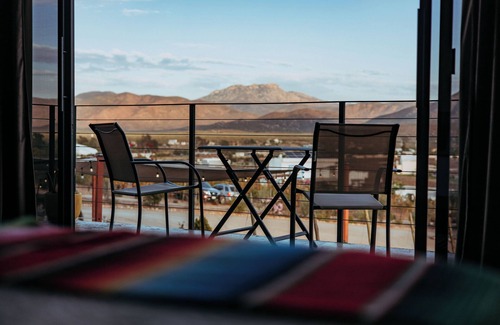 Valle de Guadalupe House | Bungalow 5 Queen Villa Loar, In The heart of El Valle De Guadalupe.